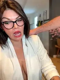 CarlaConnorTV webcam model stream image