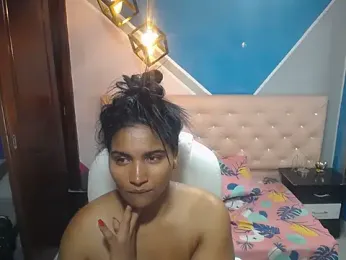 Celeste_wood webcam model stream image