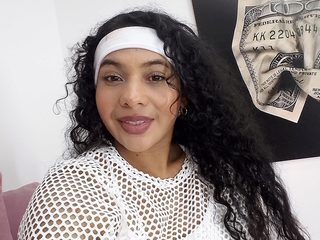 Adriana Niiels webcam model stream image