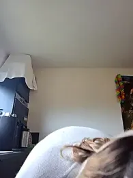 Giuliana_baby webcam model stream image