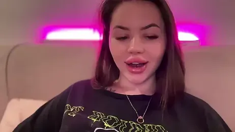AlmaryKim webcam model stream image