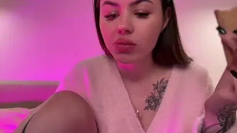 AlmaryKim webcam model stream image