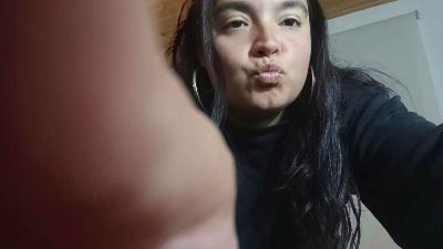 Clariskura webcam model stream image