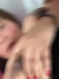 Nailealipsglossy webcam model stream image