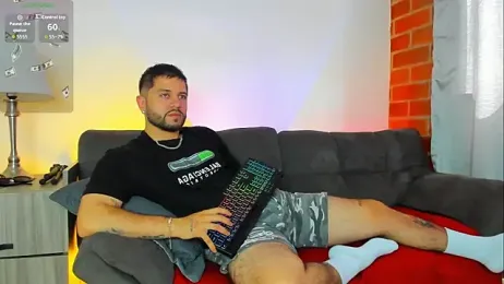 TomSloam webcam model stream image