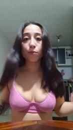 Shantt05 webcam model stream image