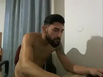 Alexgrc13 webcam model stream image