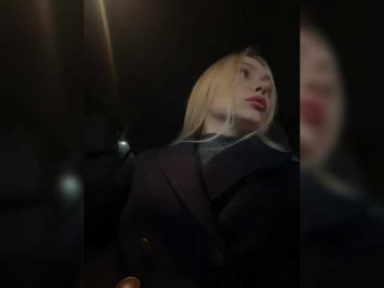 MirandaNow webcam model stream image