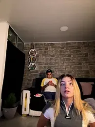 Melissa_coll webcam stripchat model stream image