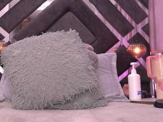 violeta-sanz webcam model stream image