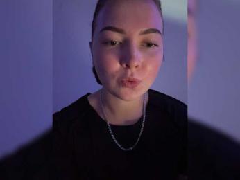 dreamgirl03 webcam model stream image