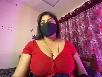LouleyRanii_Telugu webcam stripchat model stream image