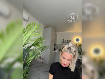 Stasya-moor webcam model stream image