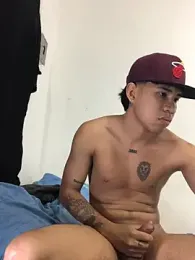 logannth webcam model stream image