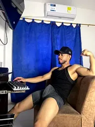 Kylian_Alessandro webcam model stream image