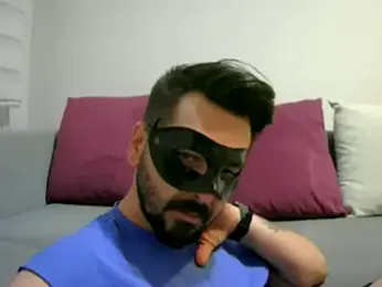 Tuan35_ webcam model stream image