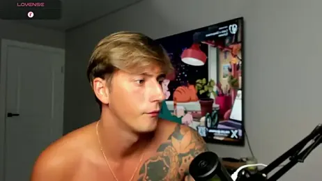 DaniHort webcam model stream image