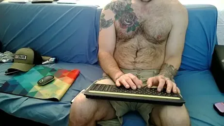 Luv2SuckBWC92 webcam model stream image