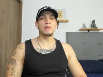 axel_taylor21 webcam model stream image