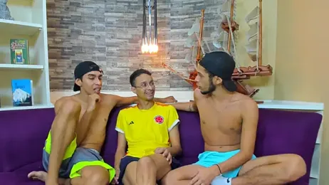 Juicy_Creww webcam model stream image