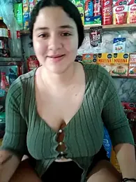 Liancy webcam model stream image