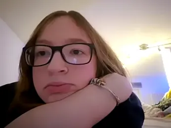Freaky-Doll webcam model stream image