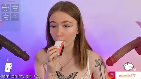 MiaWillis_ webcam model stream image