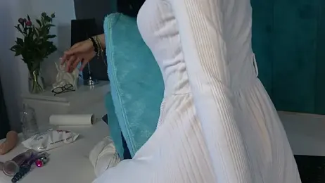 PinkyPill webcam model stream image