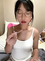 Nami-OP webcam model stream image