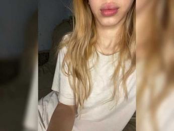 Slim_baby webcam bongacams model stream image