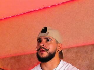 Dick Griffith webcam model stream image