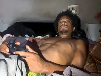 SlimeCrownzOut5 webcam model stream image