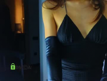 crazzy_cherry webcam model stream image