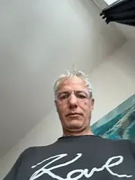 SexyLeon8 webcam model stream image