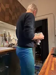 SexyLeon8 webcam model stream image