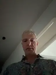 SexyLeon8 webcam model stream image