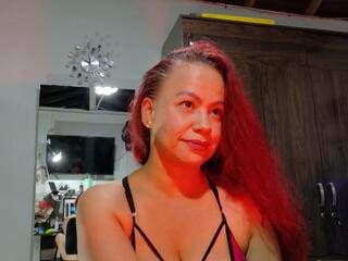 Mariana Hanks webcam model stream image