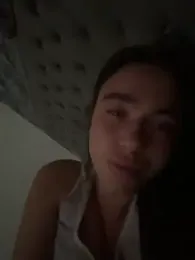 MillieB webcam model stream image