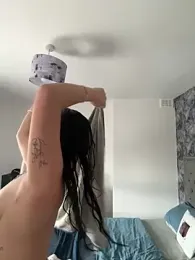 MillieB webcam model stream image