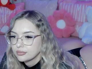 Lindsey Lu webcam model stream image