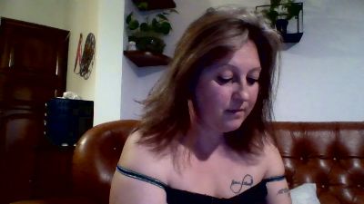 axell58 webcam model stream image