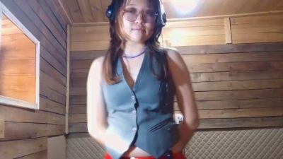 SalinaRaring webcam model stream image