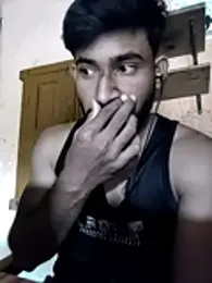 Lustynani webcam model stream image