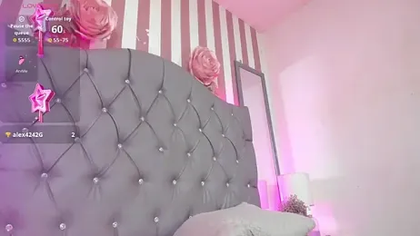 Valentina-Nova- webcam stripchat model stream image