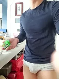 Woonee1680 webcam stripchat model stream image