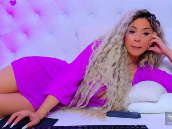 AriannaSins webcam model stream image