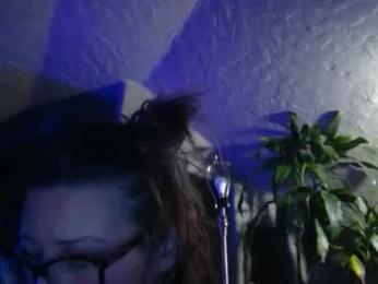 bigkitties69 webcam model stream image