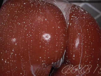 -Linda- webcam model stream image