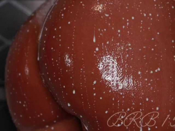 -Linda- webcam model stream image