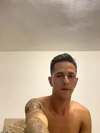 adonis0892 webcam model stream image